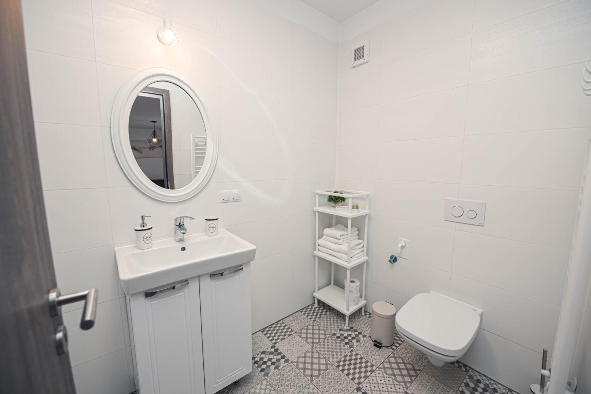 White Mood Apartment 2 Braşov Extérieur photo